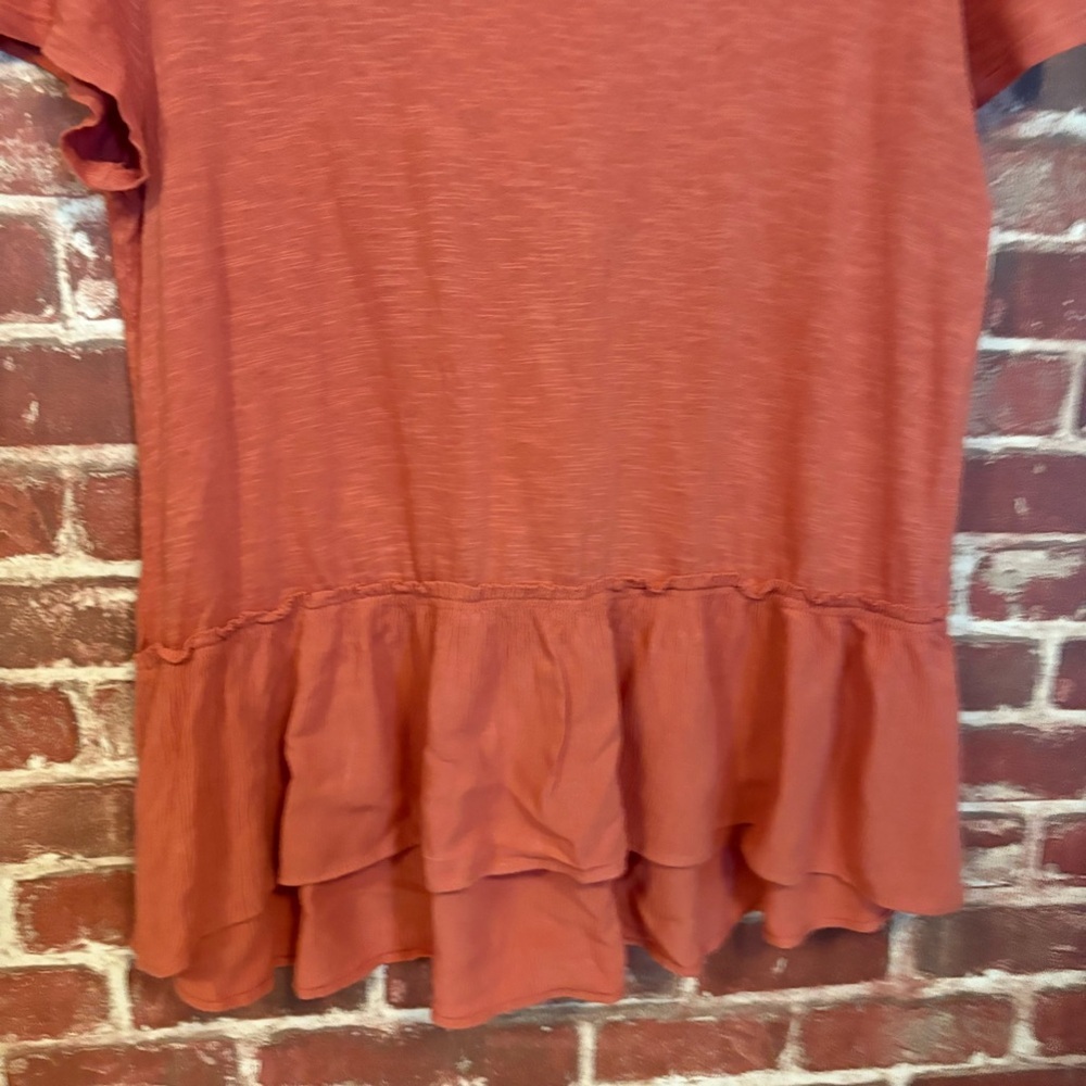 LOFT Rust Ruffle-Hem Short Sleeve Top - Picture 2 of 7